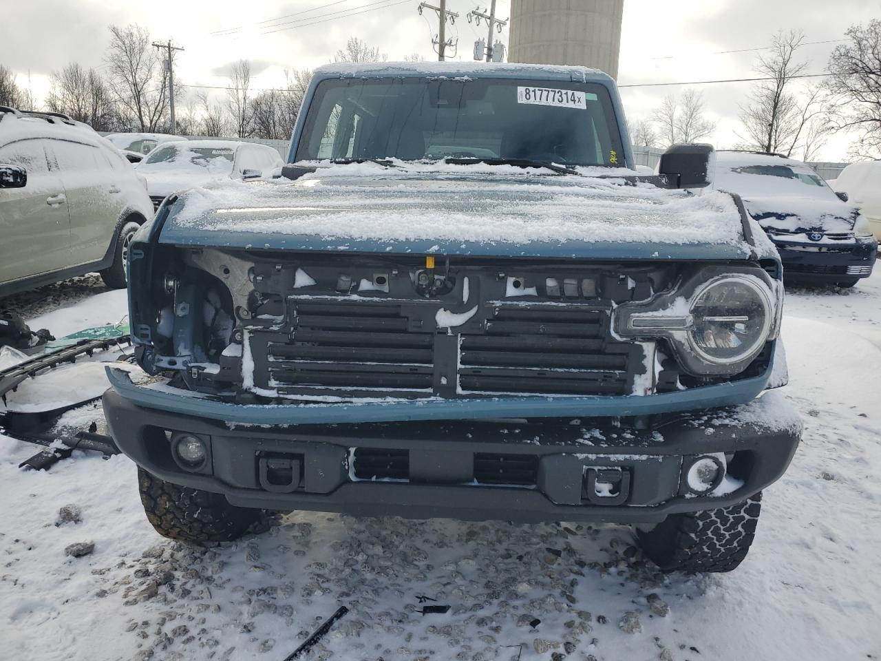 2022 Ford Bronco VIN 1FMDE5BH6NLB14203 Copart auction photo, all over damage thumbnail 5