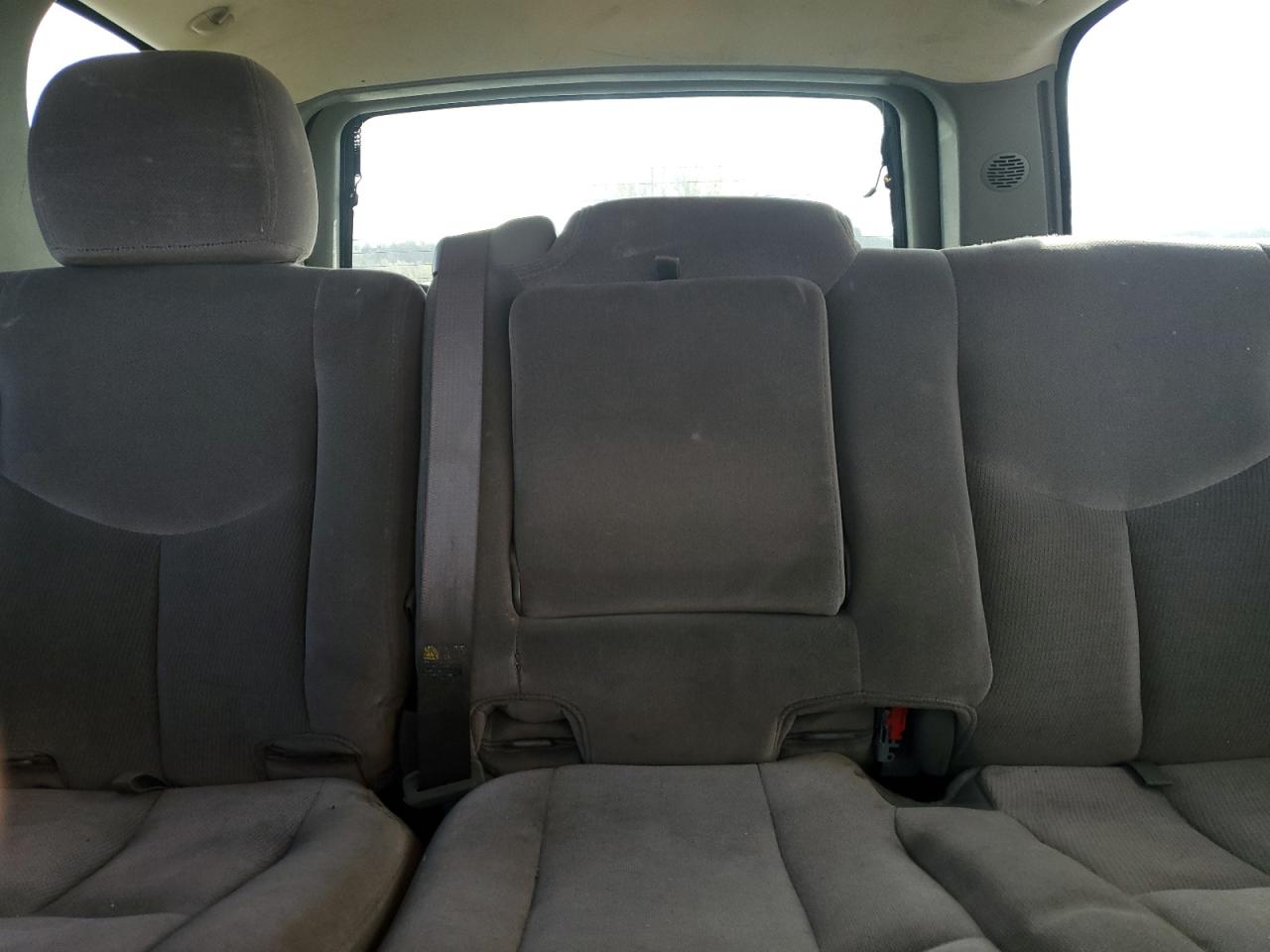 2003 GMC Yukon VIN 1GKEC13V93J286203 Copart auction photo, mechanical damage thumbnail 10