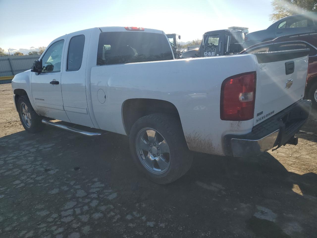 2011 Chevrolet Silverado VIN 1GCRCSE00BZ120821 Copart auction photo, all over damage thumbnail 2