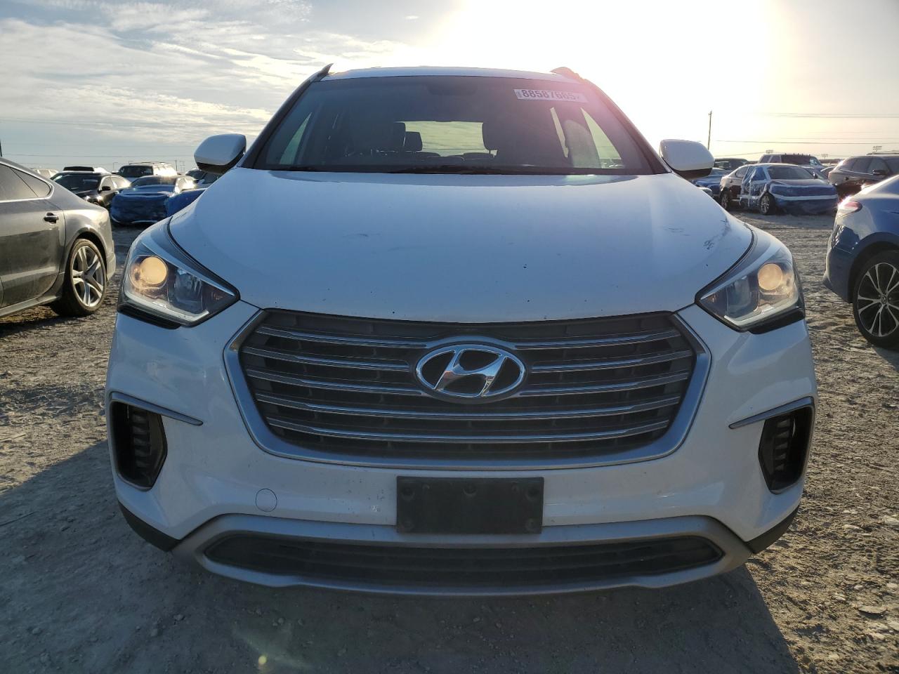 2018 Hyundai Santa Fe VIN KM8SM4HF6JU286245 Copart auction photo, minor dent/scratches damage thumbnail 5