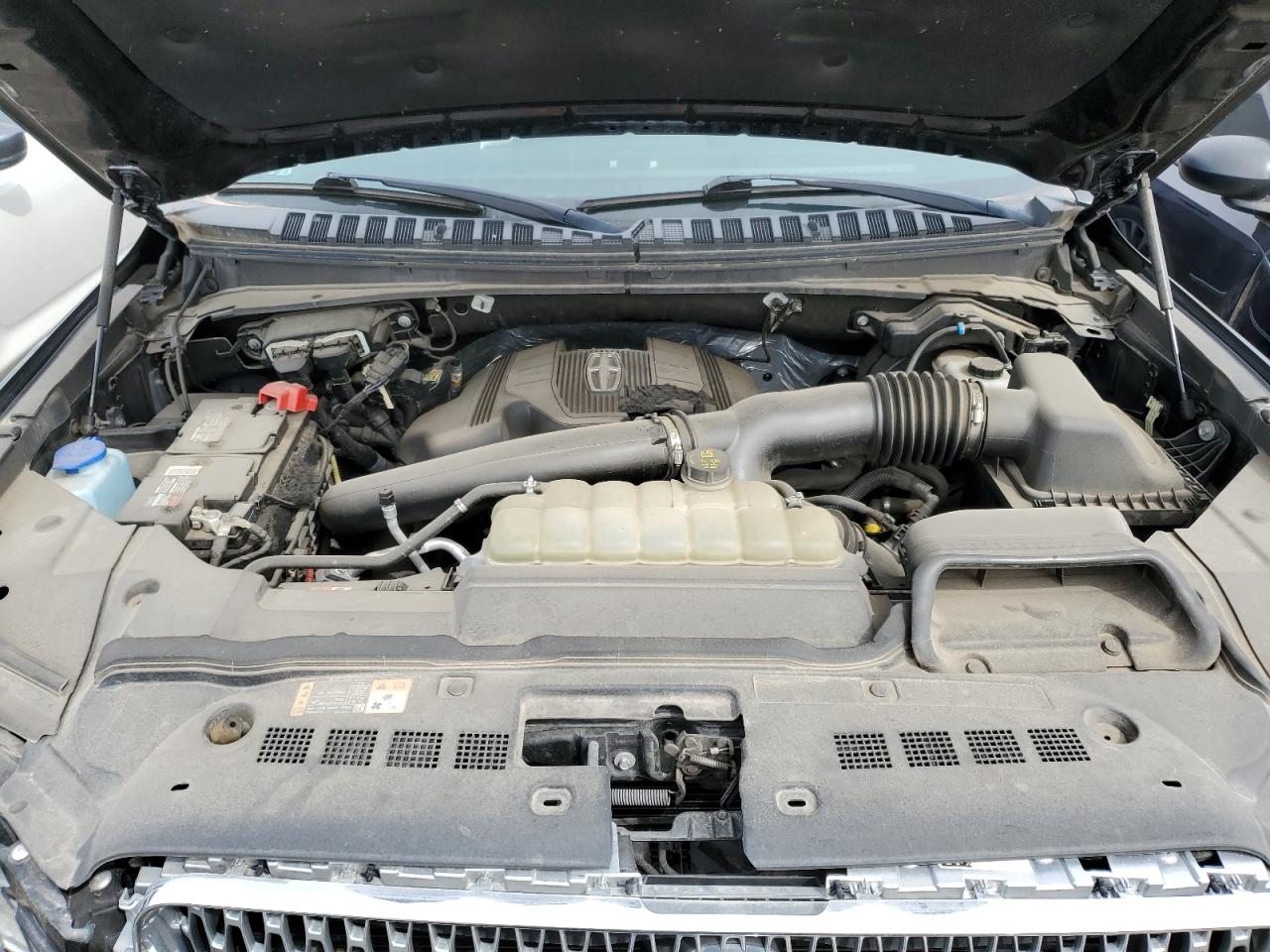 2020 Lincoln Navigator VIN 5LMJJ2LT3LEL09707 Copart auction photo, front end damage thumbnail 12
