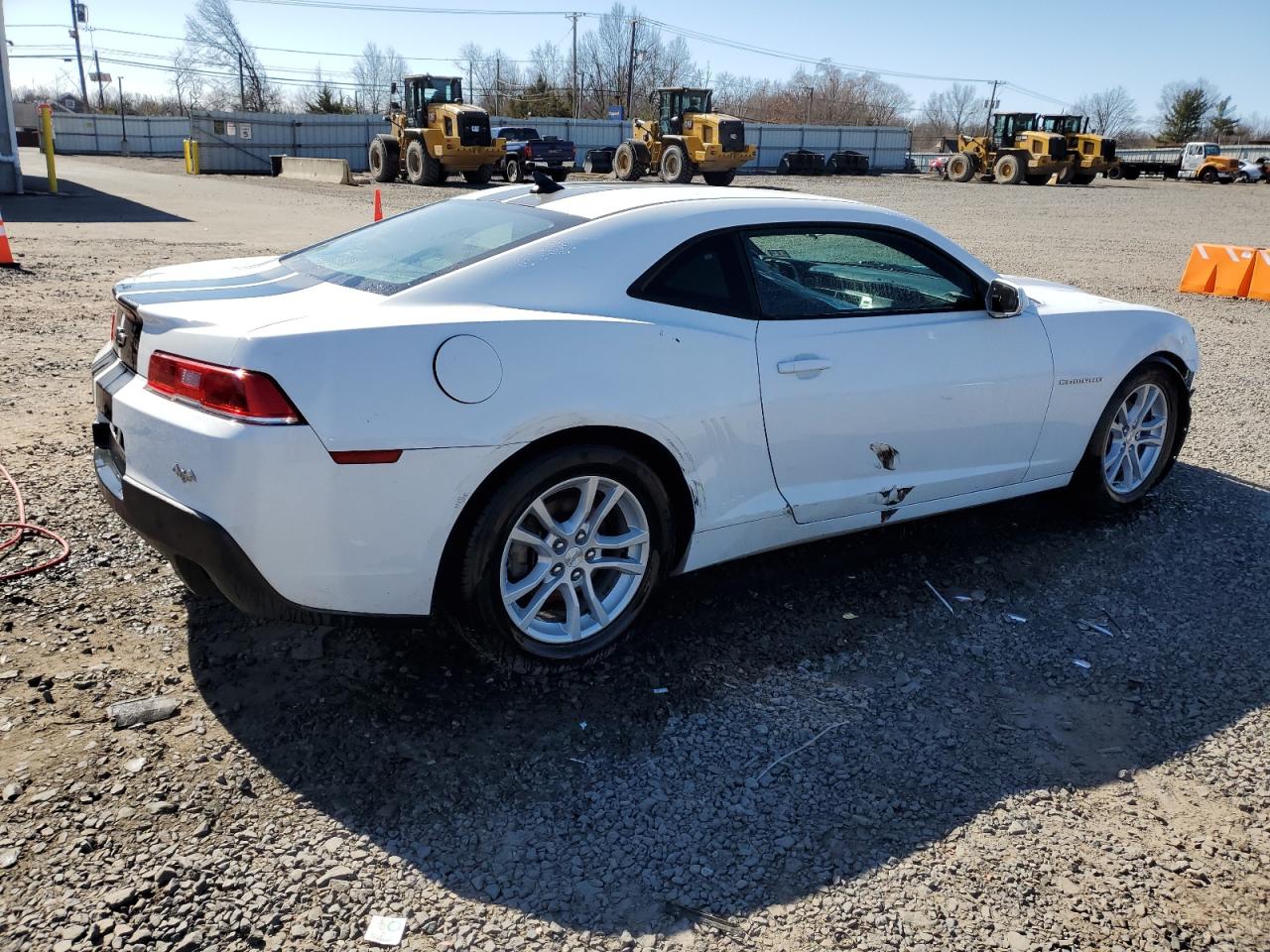 2015 Chevrolet Camaro VIN 2G1FD1E32F9261385 Copart auction photo, front end / side damage thumbnail 3