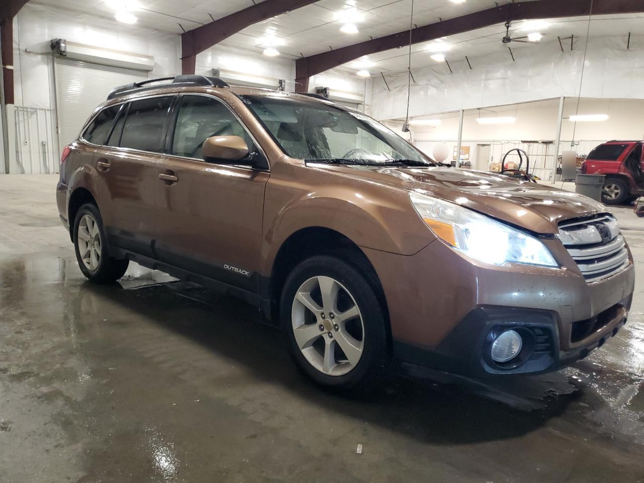 2013 Subaru Outback VIN 4S4BRCCC5D3271304 Copart auction photo, front end damage thumbnail 4