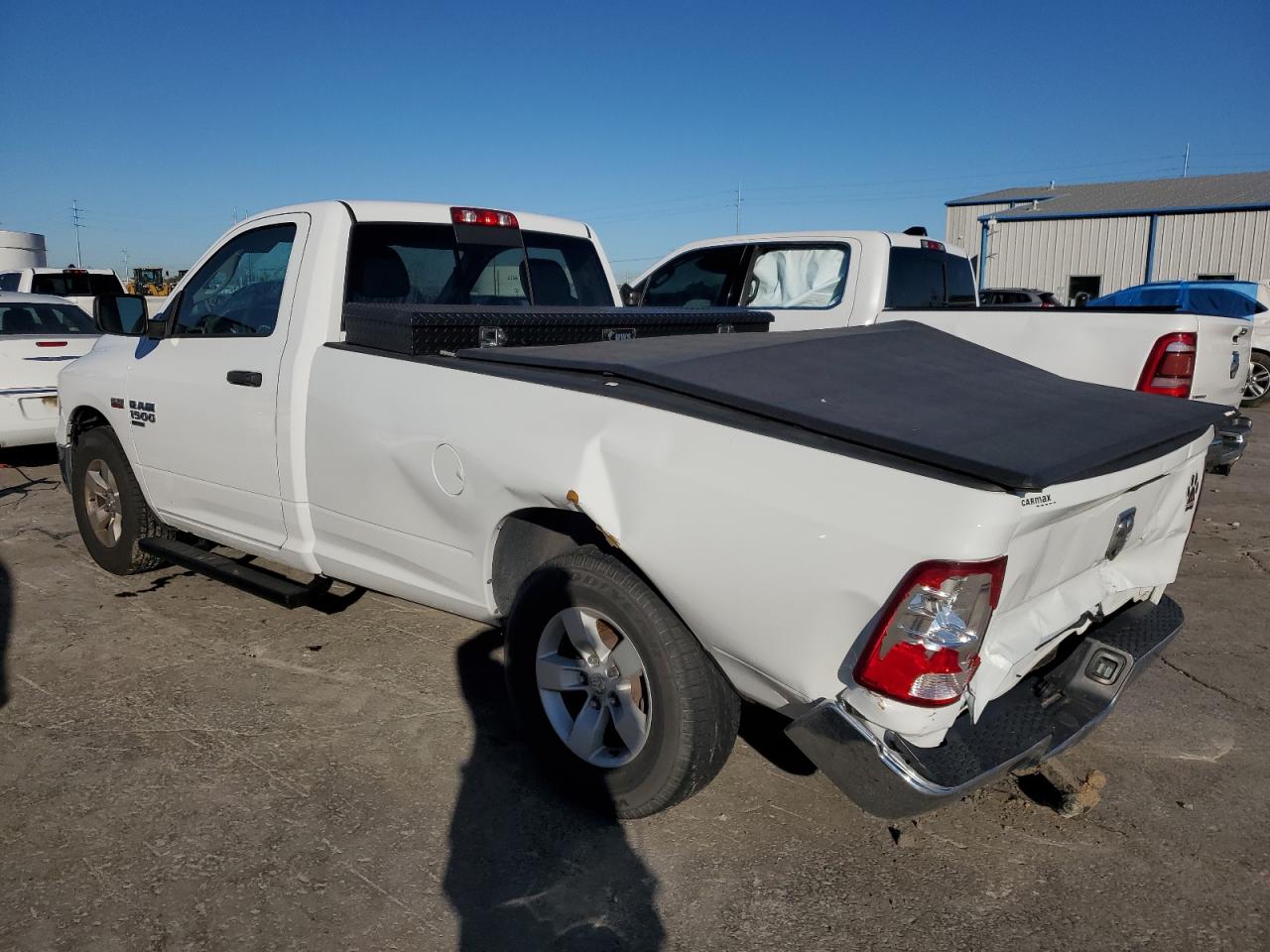 2020 RAM 1500 VIN 3C6JR6DT0LG138856 Copart auction photo, rear end / minor dent/scratches damage thumbnail 2