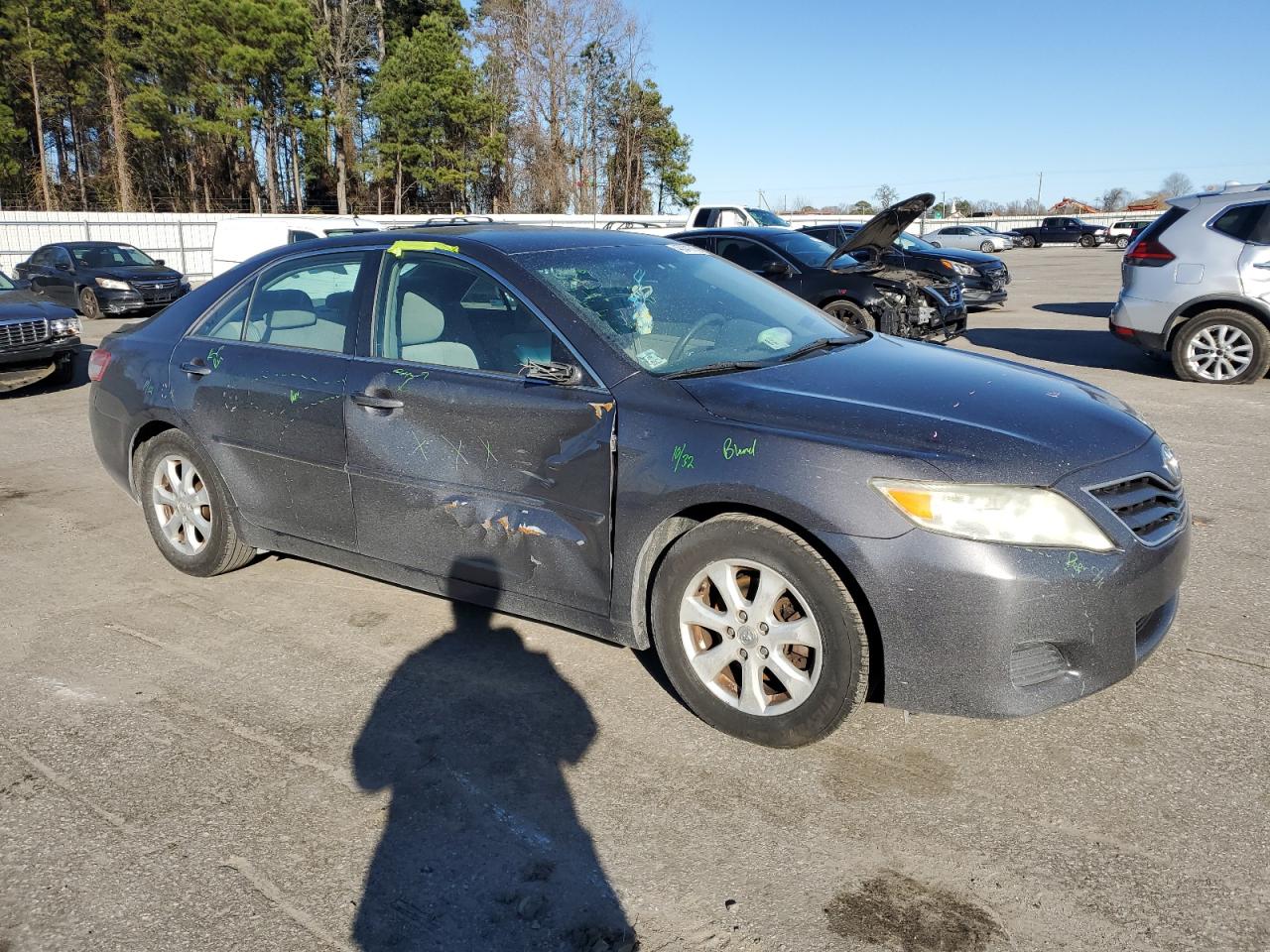 2011 Toyota Camry VIN 4T4BF3EK2BR200099 Copart auction photo, side damage thumbnail 4
