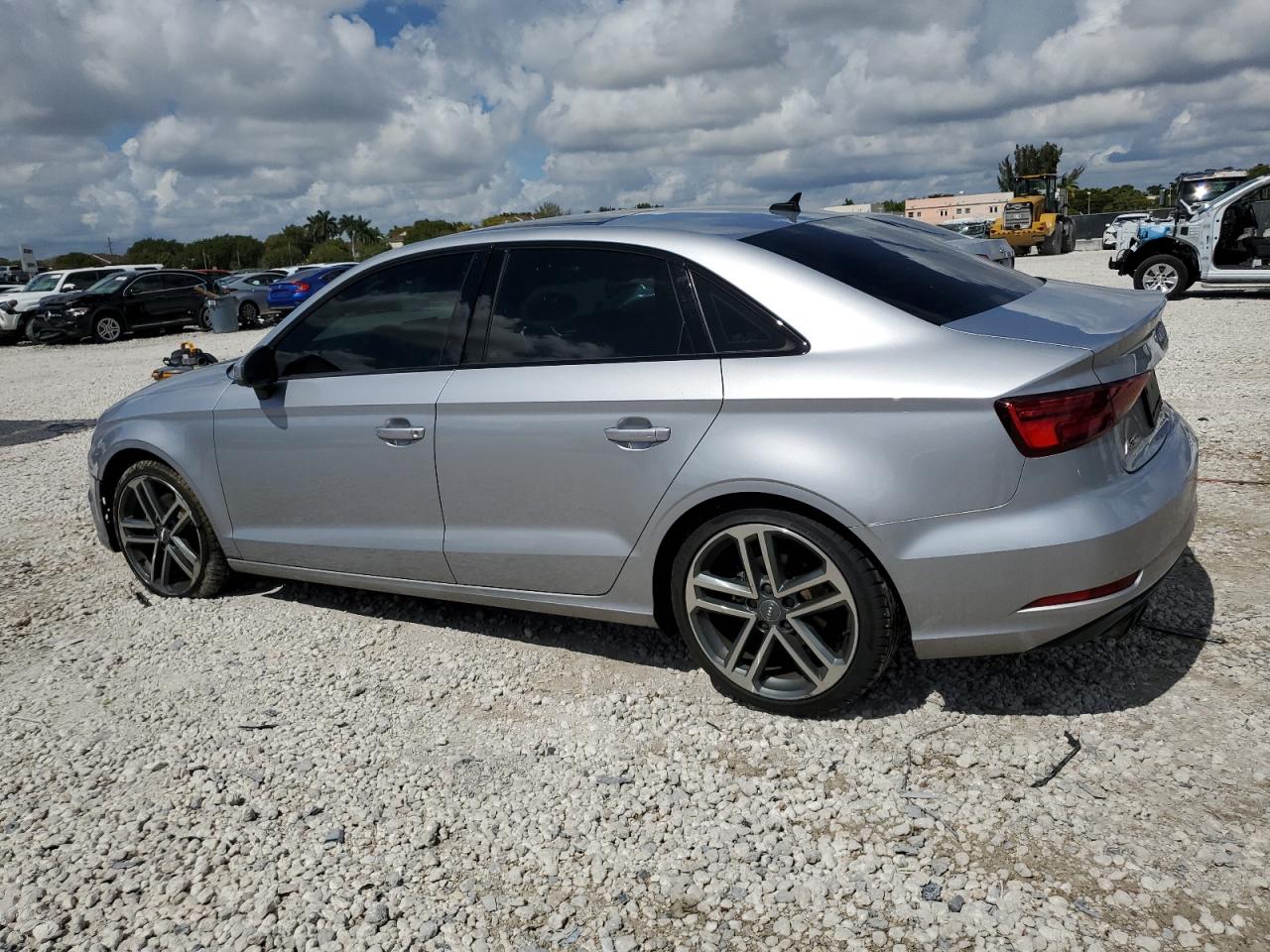 2019 Audi A3 VIN WAUAUGFF2KA081168 Copart auction photo, front end damage thumbnail 2