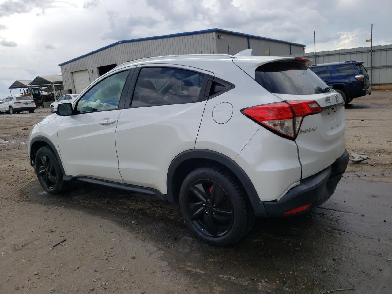 2019 Honda HR-V VIN 3CZRU6H5XKM741443 Copart auction photo, rear end / front end damage thumbnail 2