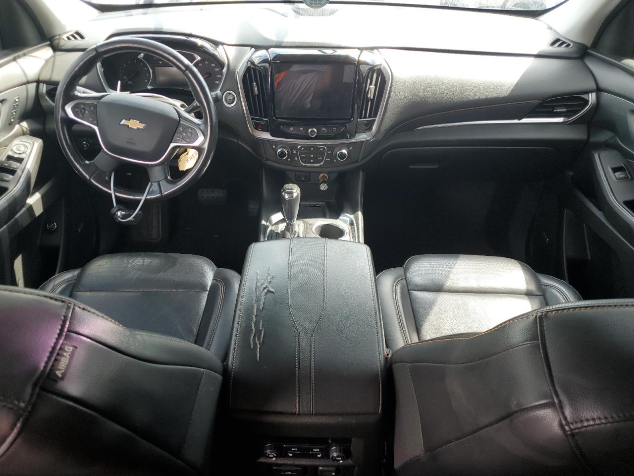 2018 Chevrolet Traverse VIN 1GNERKKW1JJ238676 Copart auction photo, water/flood damage thumbnail 8