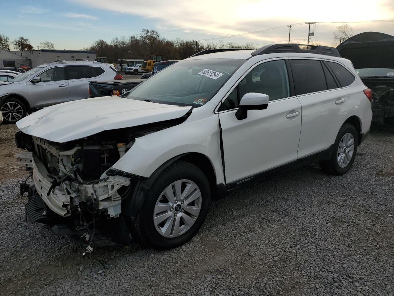 2017 Subaru Outback VIN 4S4BSACCXH3218015