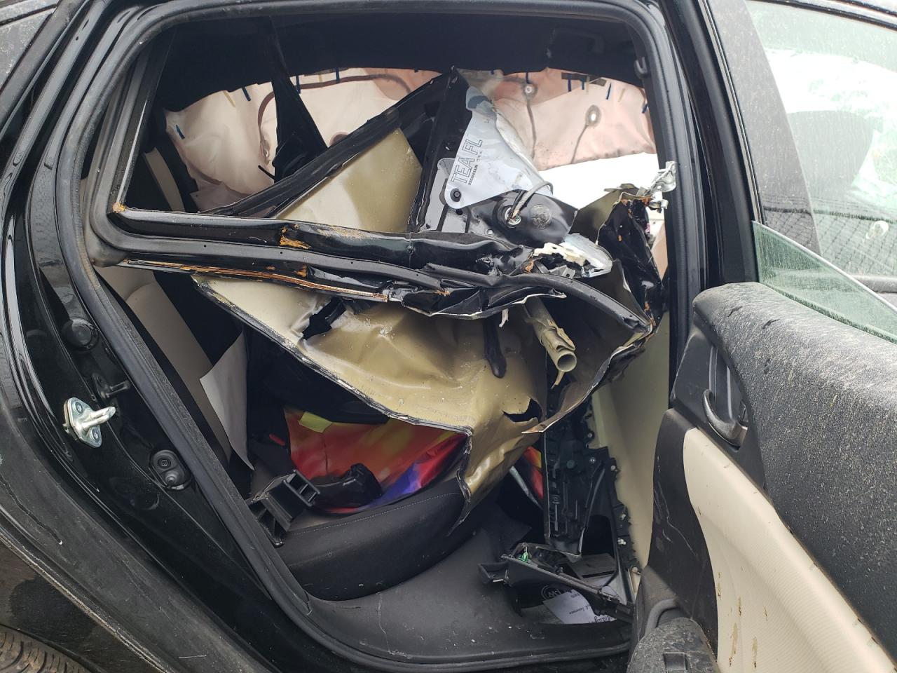 2018 Honda Civic VIN SHHFK7H46JU236321 Copart auction photo, biohazard/chemical / side damage thumbnail 6