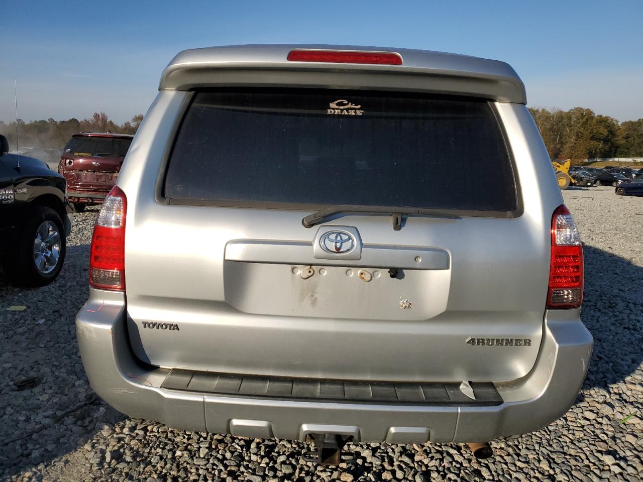 2006 Toyota 4Runner VIN JTEBU14R760084799 Copart auction photo, front end damage thumbnail 6