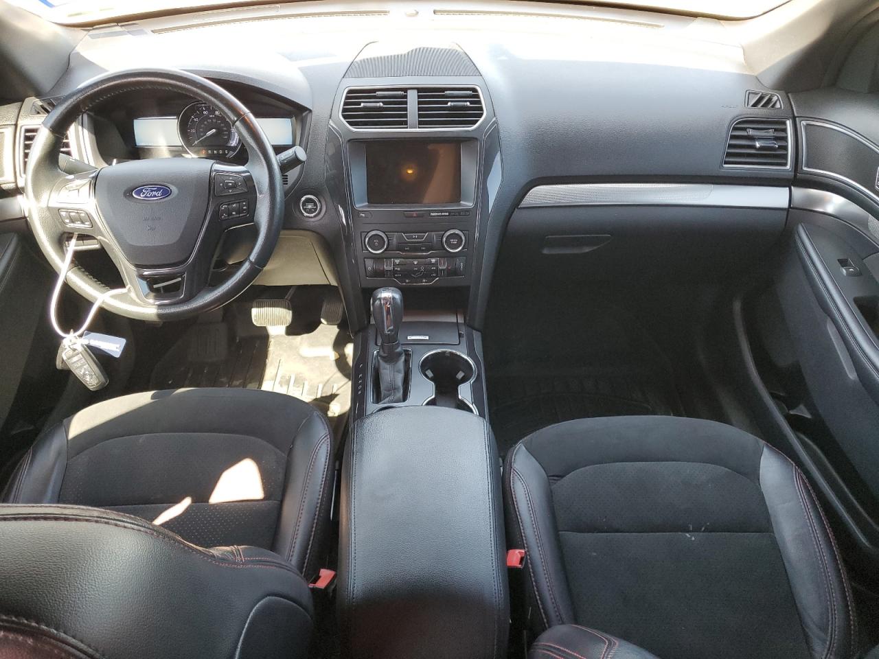2019 Ford Explorer VIN 1FM5K7D86KGA40324 Copart auction photo, front end / side damage thumbnail 8