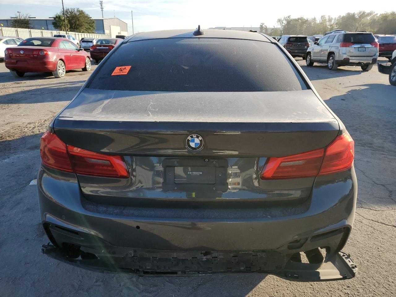 2019 BMW 5er VIN WBAJE5C53KWW18906 Copart auction photo, water/flood / undercarriage damage thumbnail 6