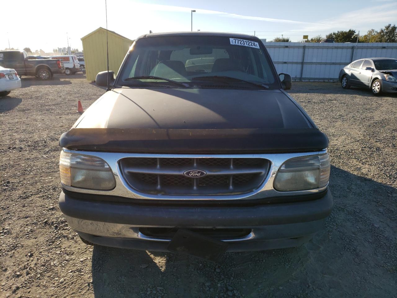 1998 Ford Explorer VIN 1FMZU35P4WZC14816 Copart auction photo, rear end damage thumbnail 5