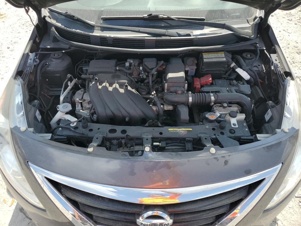 2015 Nissan Versa VIN 3N1CN7AP3FL947096 Copart auction photo, side / front end damage thumbnail 11