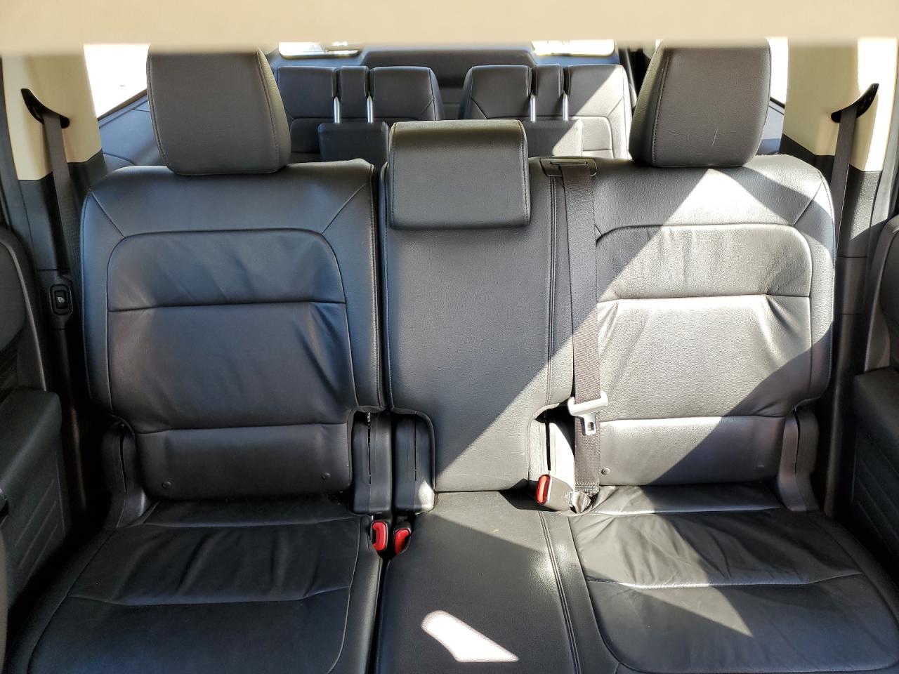 2019 Ford Flex VIN 2FMGK5C88KBA02339 Copart auction photo, front end / minor dent/scratches damage thumbnail 10