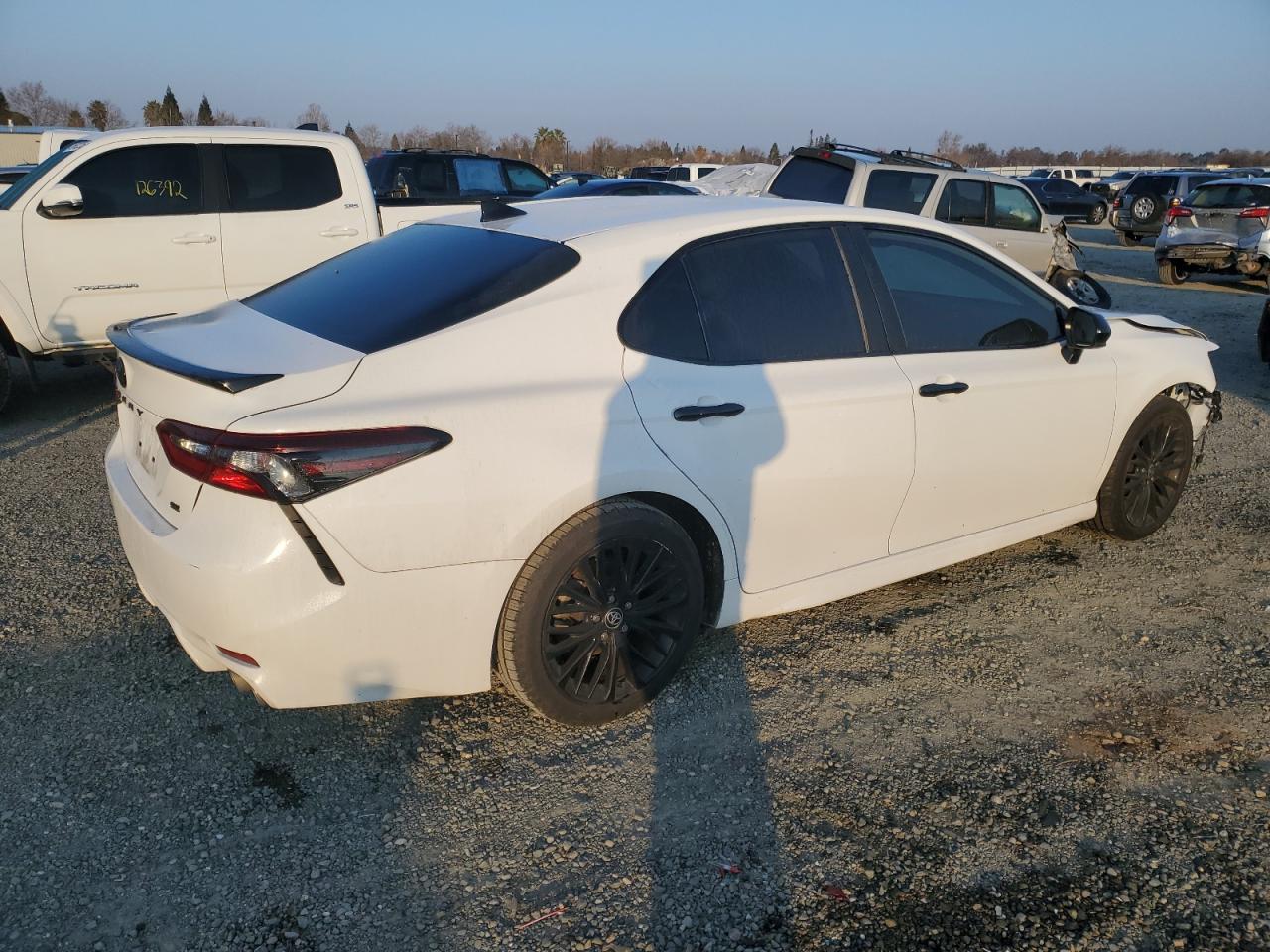 2021 Toyota Camry VIN 4T1G11AKXMU408937 Copart auction photo, front end damage thumbnail 3