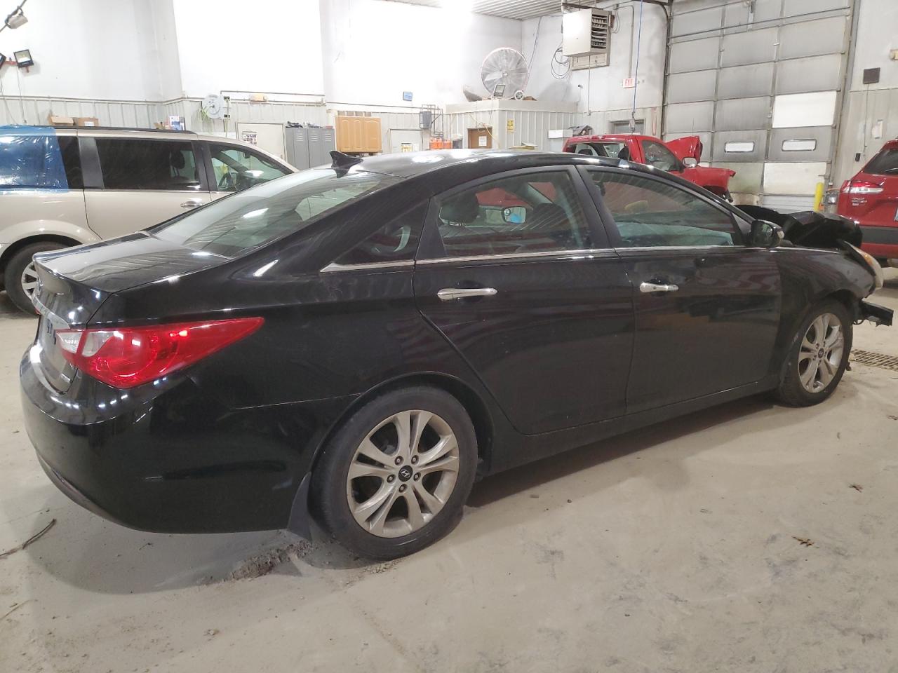2011 Hyundai Sonata VIN 5NPEC4AC6BH180989 Copart auction photo, front end / rear end damage thumbnail 3