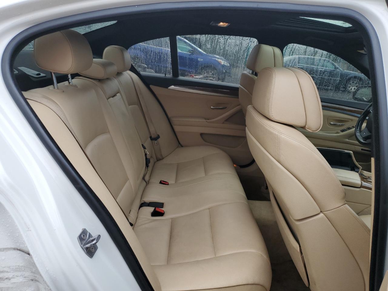 2013 BMW 5er VIN WBAFU7C58DDU70982 Copart auction photo, all over damage thumbnail 10