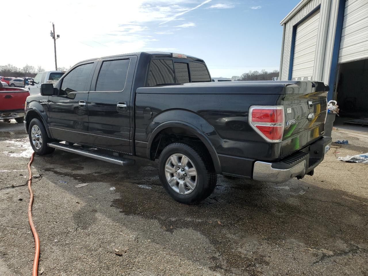 2011 Ford F-150 VIN 1FTFW1CF2BFA68704 Copart auction photo, side damage thumbnail 2