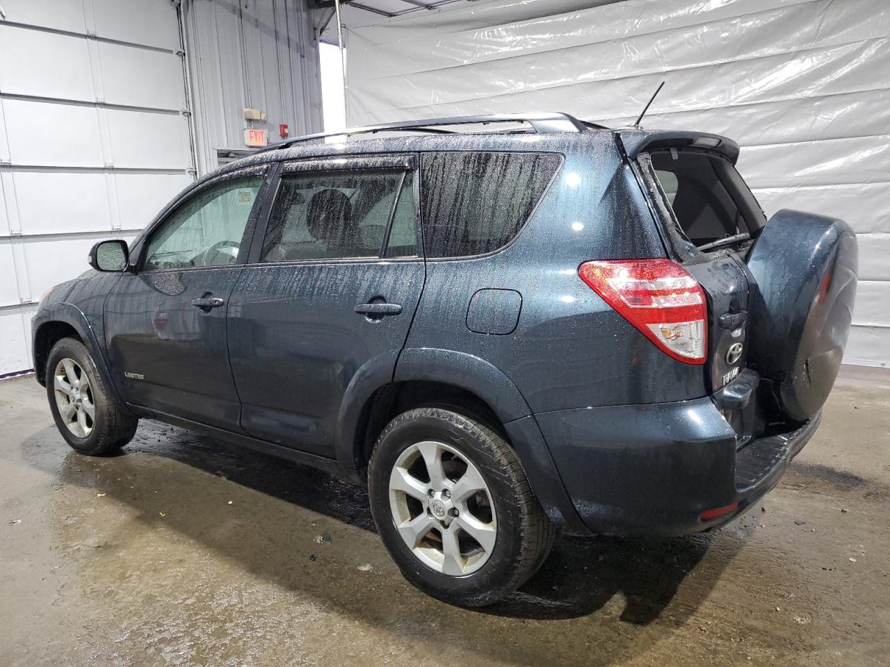 2011 Toyota RAV 4 VIN 2T3DK4DV0BW055524 Copart auction photo, rear end / minor dent/scratches damage thumbnail 2