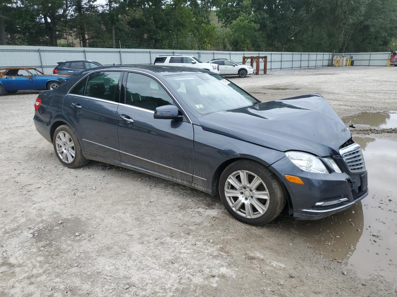 2013 Mercedes-Benz E-klasse VIN WDDHF8JB5DA771639 Copart auction photo, front end / undercarriage damage thumbnail 4