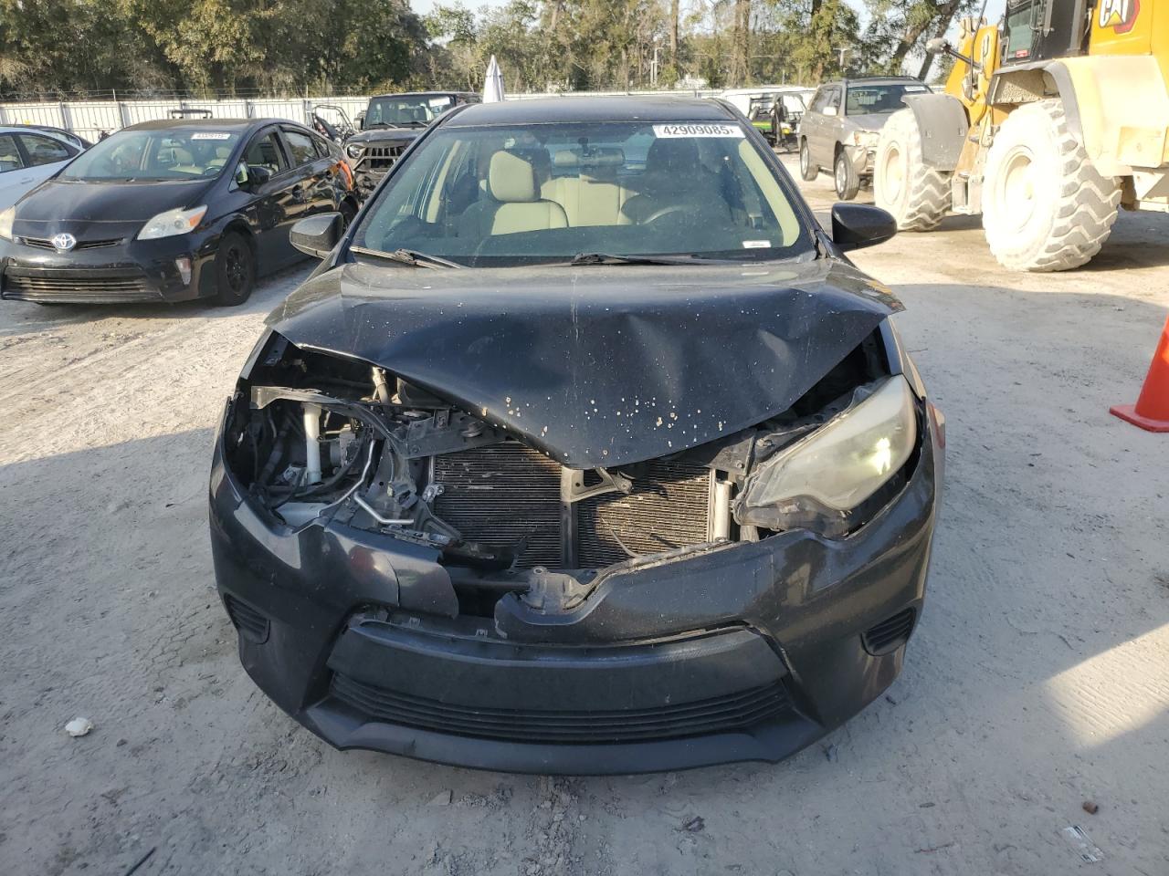 2014 Toyota Corolla VIN 2T1BURHE4EC057008 Copart auction photo, all over damage thumbnail 5