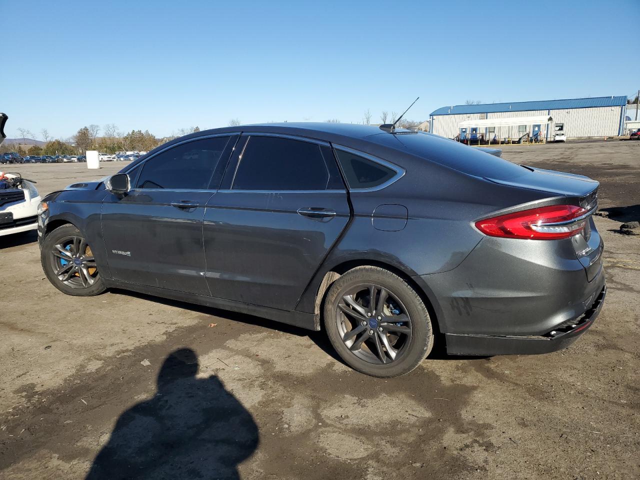 2018 Ford Fusion VIN 3FA6P0LU7JR234955 Copart auction photo, front end damage thumbnail 2