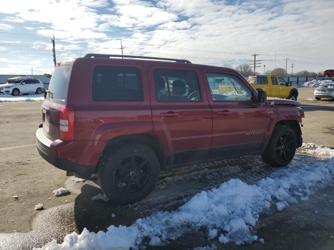 2014 Jeep Liberty (Patriot) VIN 1C4NJPBA2ED882693 Copart auction photo, front end damage thumbnail 3