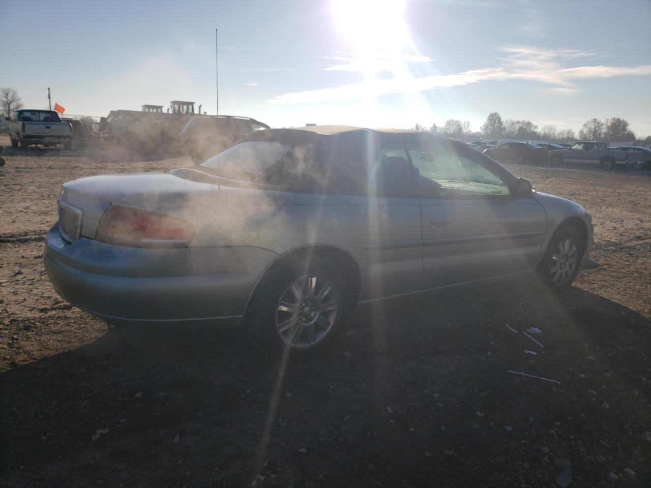 2004 Chrysler Sebring VIN 1C3EL65R84N127907 Copart auction photo, front end / side damage thumbnail 3