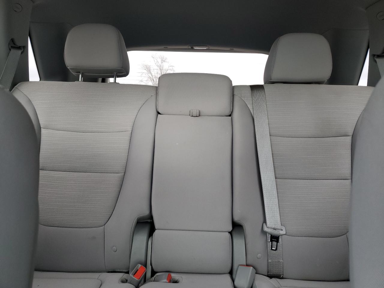 2015 KIA Sorento VIN 5XYKTCA69FG558985 Copart auction photo, minor dent/scratches damage thumbnail 10