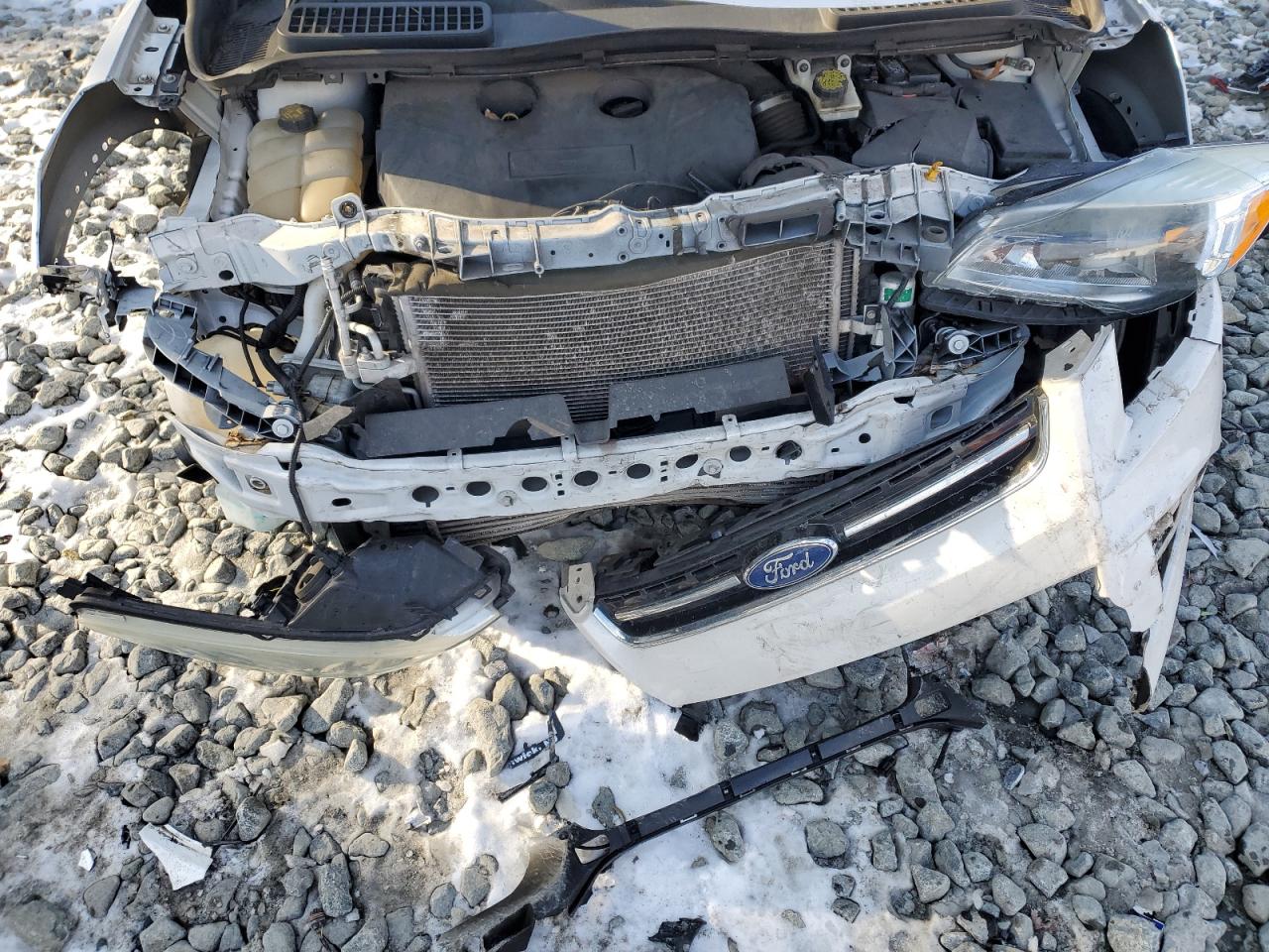 2016 Ford Escape VIN 1FMCU9J93GUA71601 Copart auction photo, front end damage thumbnail 13
