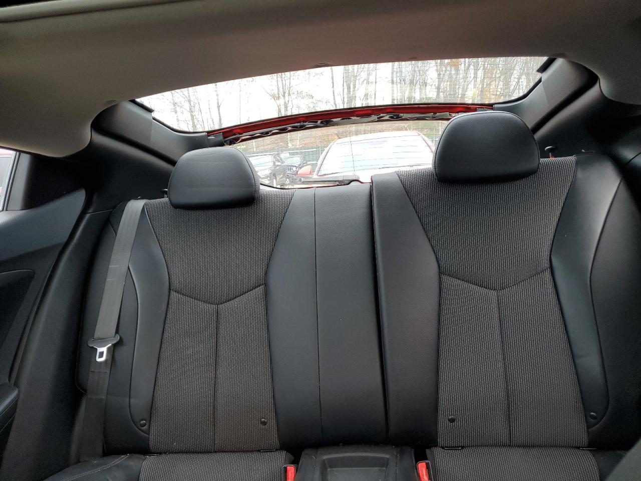 2013 Hyundai Veloster VIN KMHTC6AD4DU134562 Copart auction photo, side / minor dent/scratches damage thumbnail 10