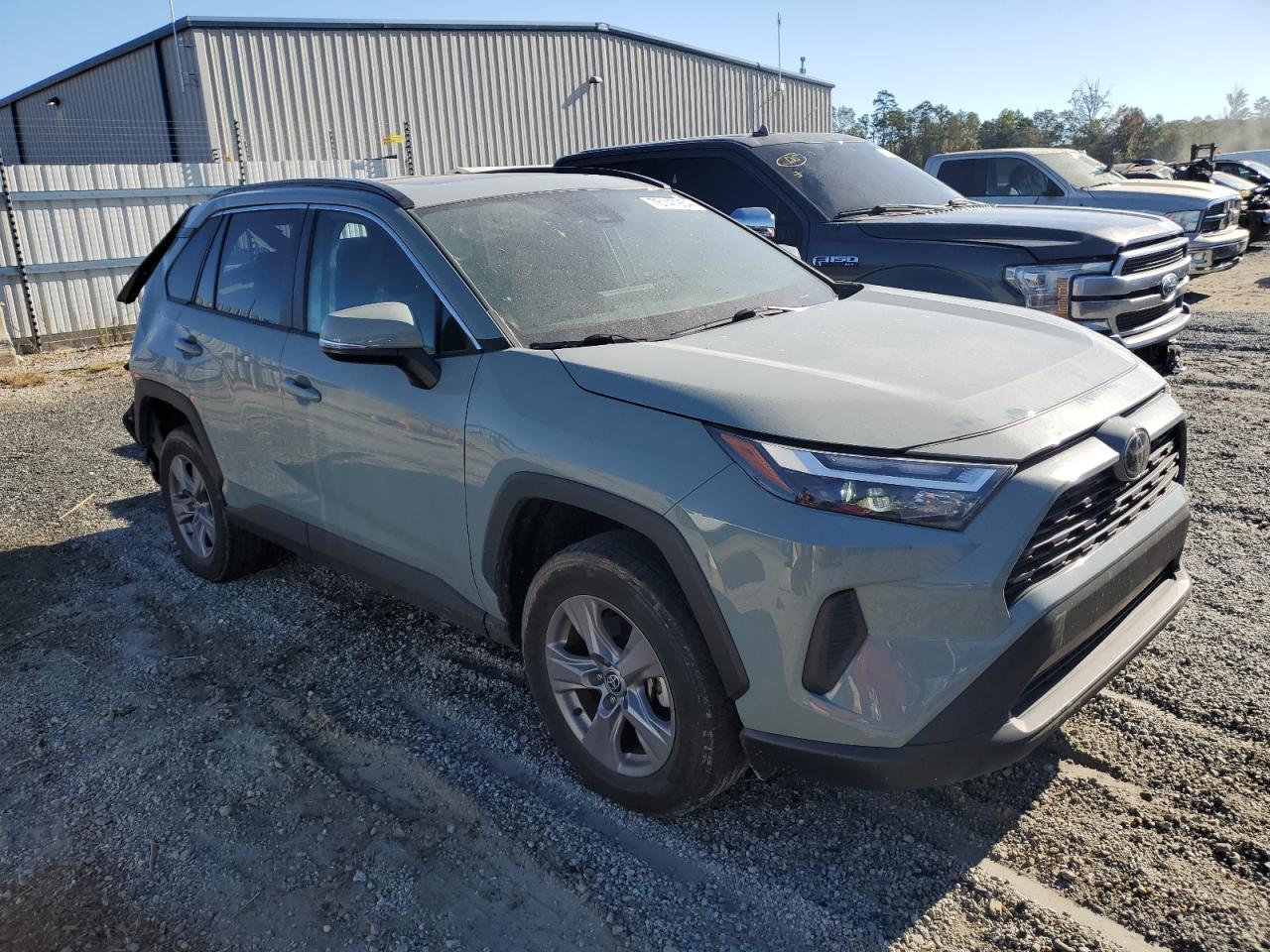 2022 Toyota RAV 4 VIN 2T3W1RFV8NW190020 Copart auction photo, rear end damage thumbnail 4
