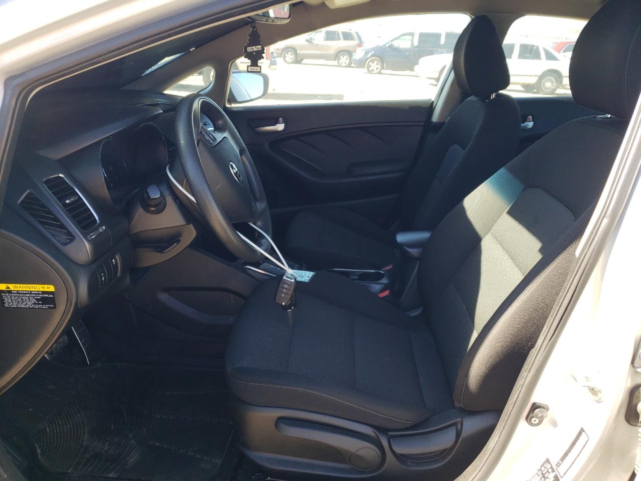 2018 KIA Forte VIN 3KPFK4A75JE237437 Copart auction photo, front end / side damage thumbnail 7