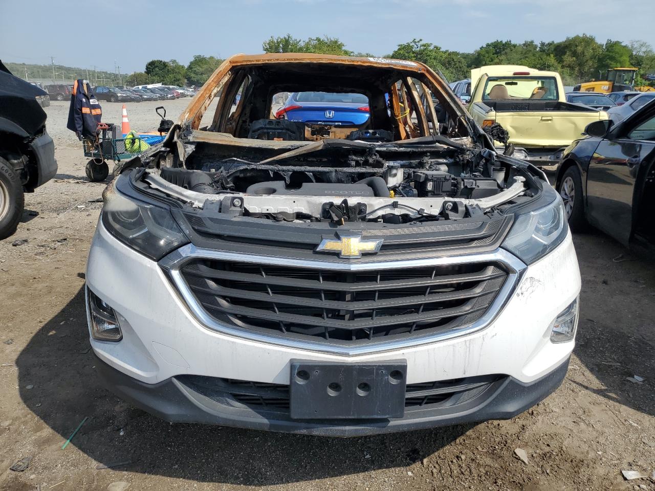 2019 Chevrolet Equinox VIN 3GNAXUEV2KS515709 Copart auction photo, burn - interior damage thumbnail 5