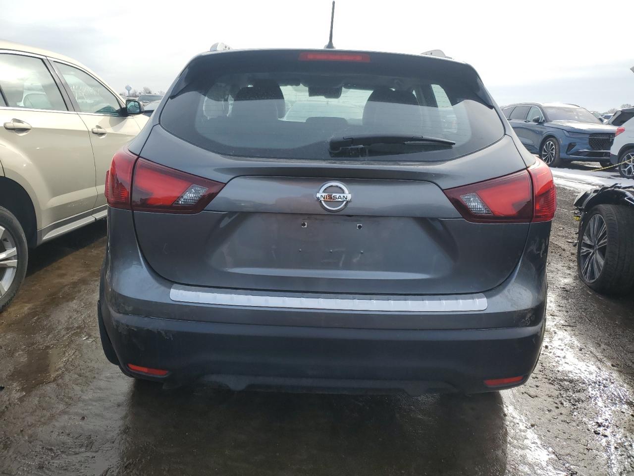 2018 Nissan Rogue VIN JN1BJ1CR9JW205727 Copart auction photo, front end / minor dent/scratches damage thumbnail 6