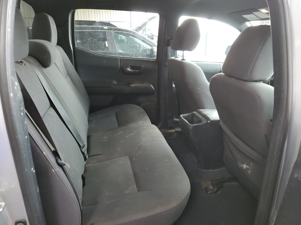 2017 Toyota Tacoma VIN 3TMCZ5AN1HM066091 Copart auction photo, front end damage thumbnail 10