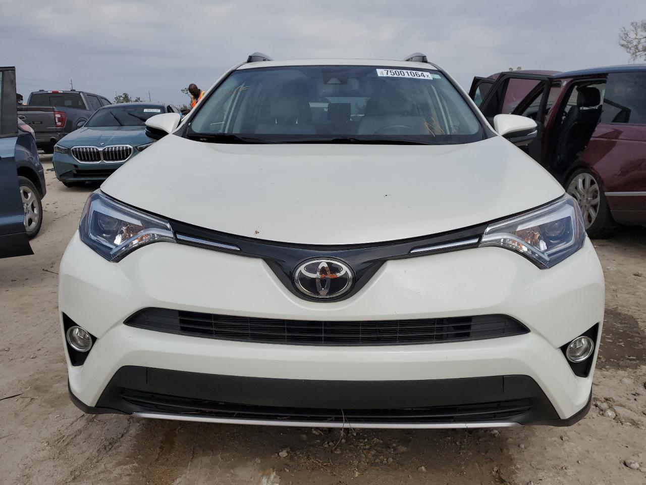 2018 Toyota RAV 4 VIN JTMDFREV4JJ257425 Copart auction photo, water/flood damage thumbnail 5