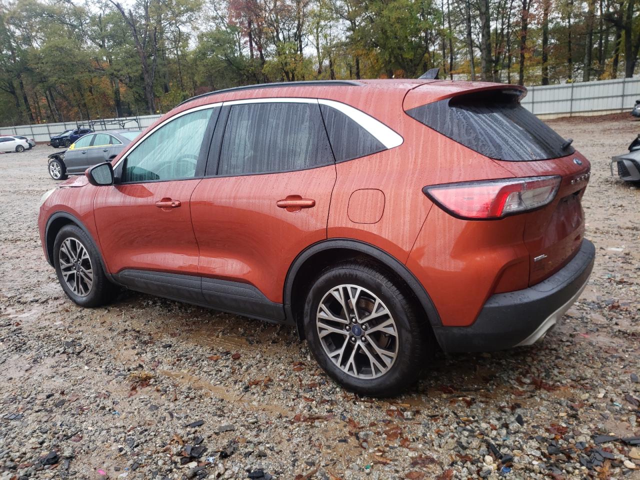 2020 Ford Escape VIN 1FMCU0H66LUA06923 Copart auction photo, front end damage thumbnail 2