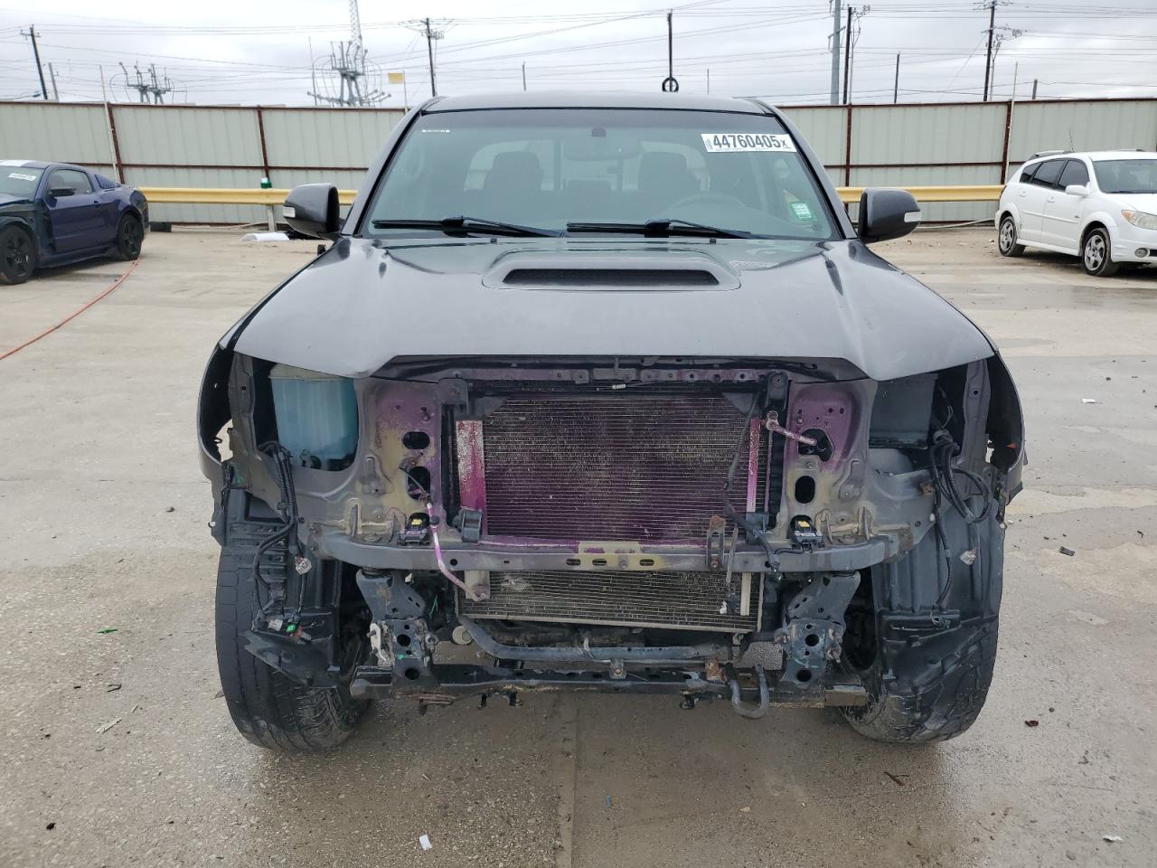 2014 Toyota Tacoma VIN 5TFMU4FN1EX020644 Copart auction photo, front end / minor dent/scratches damage thumbnail 5
