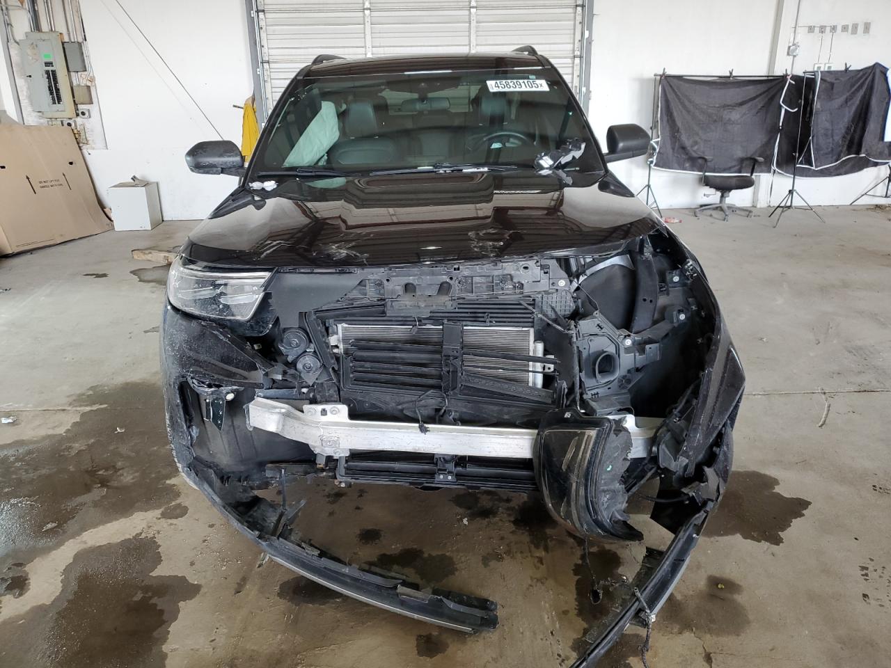 2020 Ford Explorer VIN 1FMSK8DH7LGA36292 Copart auction photo, front end damage thumbnail 5