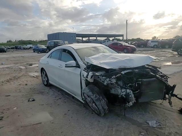 2015 Mercedes-Benz CLA-klasse VIN WDDSJ4EB4FN282409 Copart auction photo, front end / minor dent/scratches damage thumbnail 10