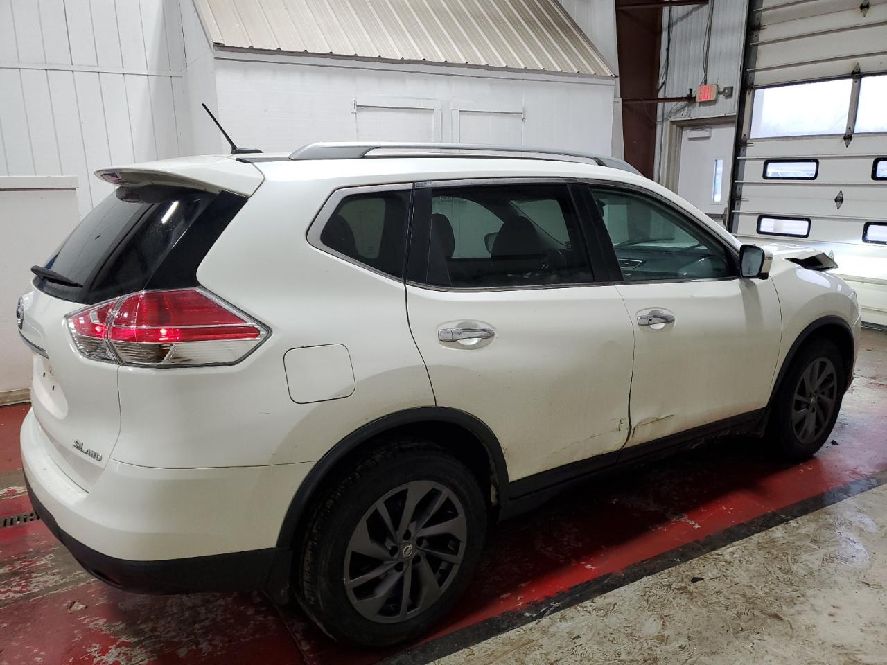 2016 Nissan Rogue VIN 5N1AT2MV7GC792830 Copart auction photo, front end damage thumbnail 3