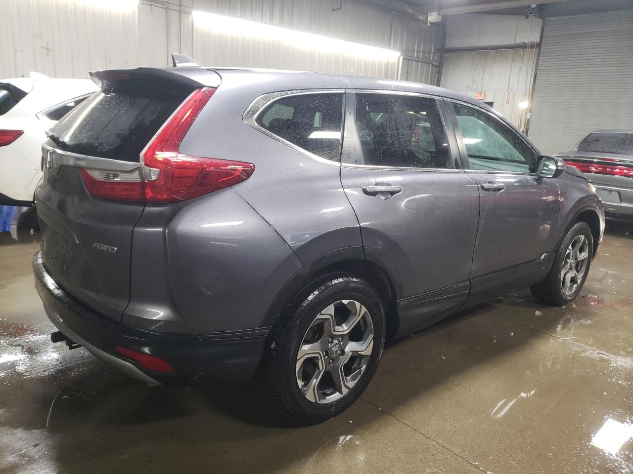 2019 Honda CR-V VIN 5J6RW2H83KL021545 Copart auction photo, front end / rear end damage thumbnail 3