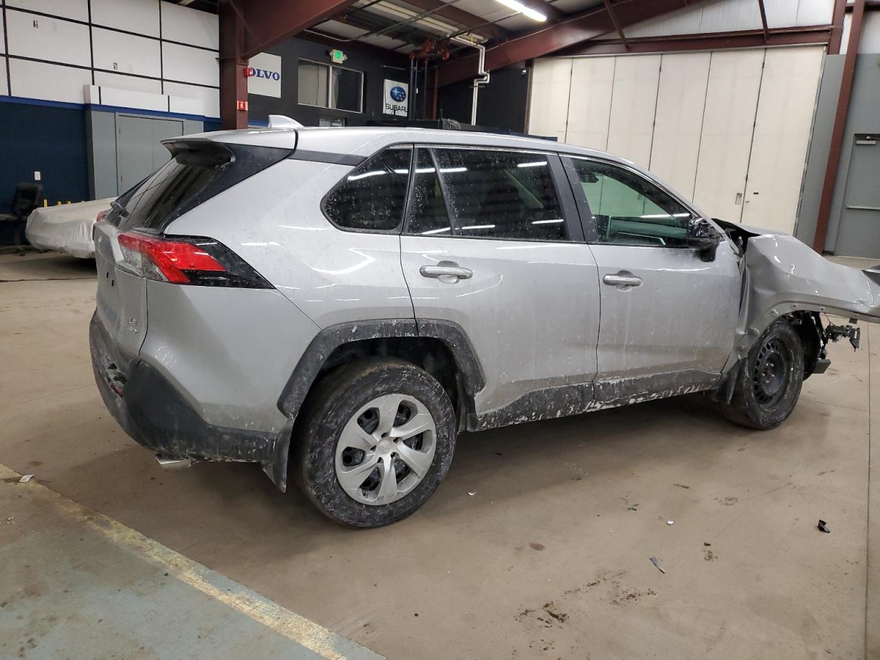 2023 Toyota RAV 4 VIN 2T3F1RFV8PW385912 Copart auction photo, front end / minor dent/scratches damage thumbnail 3
