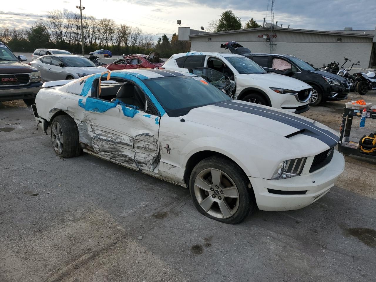2007 Ford Mustang VIN 1ZVFT80N475280754 Copart auction photo, all over damage thumbnail 4