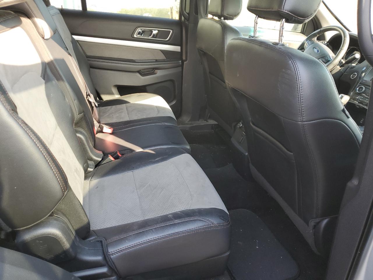 2017 Ford Explorer VIN 1FM5K8D84HGB91368 Copart auction photo, front end / undercarriage damage thumbnail 11