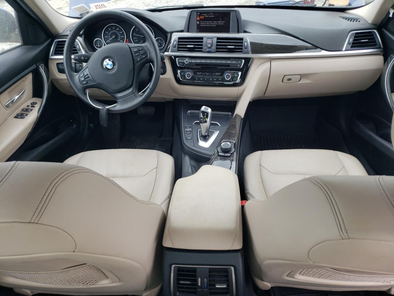2016 BMW 3er VIN WBA8E1G50GNT35085 Copart auction photo, side / minor dent/scratches damage thumbnail 8