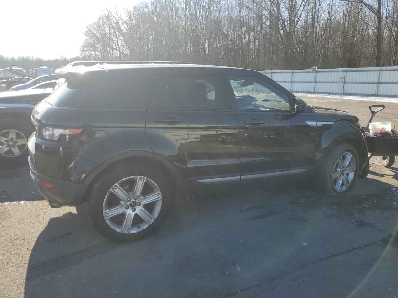 2015 Land Rover Range Rover VIN SALVP2BG0FH039536 Copart auction photo, front end damage thumbnail 3